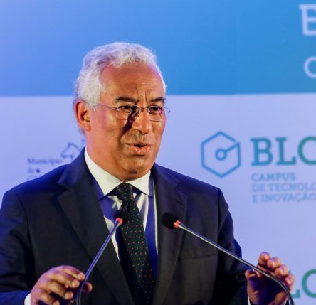 António Costa: É preciso “reconstruir uma economia com base na floresta”